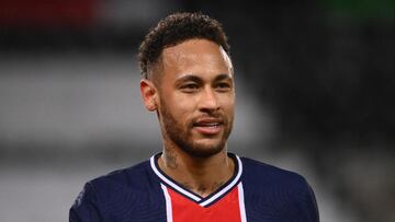Neymar says new PSG deal "almost settled"