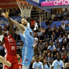 El UCAM Murcia contará con Kevin Tumba una temporada más