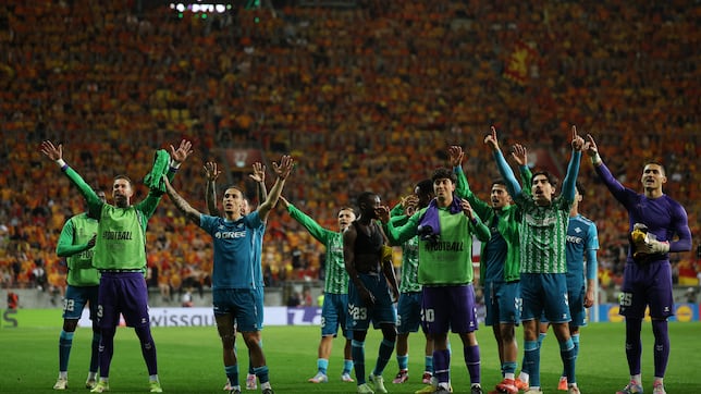 Alineación posible del Betis en semifinales de la Conference League ante la Fiorentina