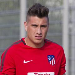 El club rojiblanco espera el paso al frente de los jóvenes