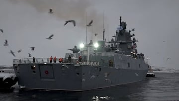 The Russian frigate "Admiral of the Fleet of the Soviet Union Gorshkov" armed with Zircon (Tsirkon) hypersonic weapons leaves the naval base in Severomorsk, Russia, in this still image taken from video released January 4, 2023. Russian Defence Ministry/Handout via REUTERS ATTENTION EDITORS - THIS IMAGE WAS PROVIDED BY A THIRD PARTY. NO RESALES. NO ARCHIVES. MANDATORY CREDIT.