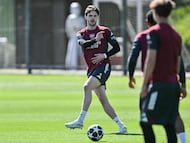 Arsenal have seen two titles slip through their fingers in the last two matches they have played but they will look to stop the skidding in the Champions League.