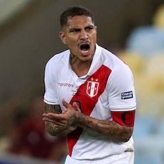 Guerrero y otros peruanos que jugaron en LDU