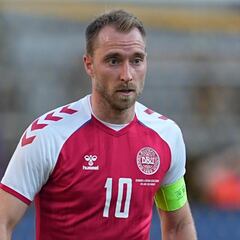 Eriksen returns to Inter for first time since cardiac arrest