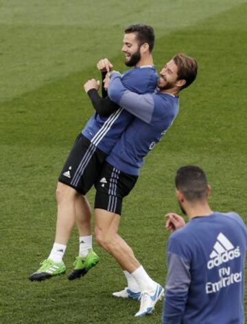 Último entrenamiento del Madrid antes de recibir al Sevilla