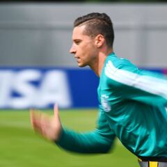 Alemania protesta por el estado del césped en Rusia