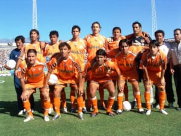 21 de diciembre de 2003: Cobreloa vence 2-1 a Colo Colo y es campeón del Torneo Clausura. Es el único equipo que le ha ganado un título al Cacique en su estadio.