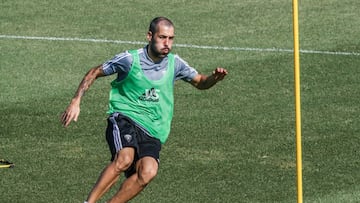 28/08/2019 CADIZ CF ENTRENAMIENTO SEMANAL EL TECNICO ALVARO CERVERA ALBERTO PEREA