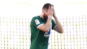 VALLADOLID, SPAIN - FEBRUARY 23: David Lopez of RCD Espanyol leaves the pitch after being shown a red card during the La Liga match between Real Valladolid CF and RCD Espanyol at Jose Zorrilla on February 23, 2020 in Valladolid, Spain. (Photo by Angel Mar