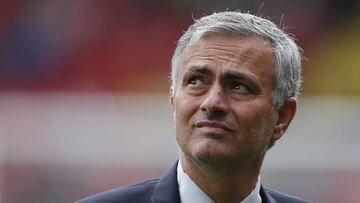 Mourinho: "Mi vida en Manchester es un desastre"