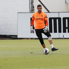 Jaume y Cömert, con el grupo; Maxi ausente por molestias