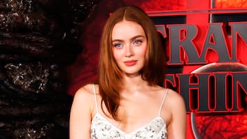 Sadie Sink Max Stranger Things Running Up That Hill Kate Bush