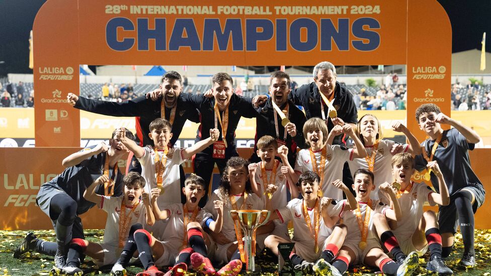 Una exhibición de David Rosa da el título al Sevilla en el derbi - AS.com