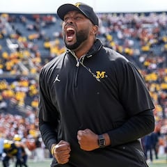 Michigan despide al entrenador Sherrone Moore, por relación inapropiada con un miembro del personal