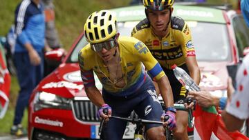 Sergio Higuita durante la etapa 9 del Tour de Francia.