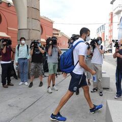 Los 33 'negativos' reciben el alta y ya volvieron para casa