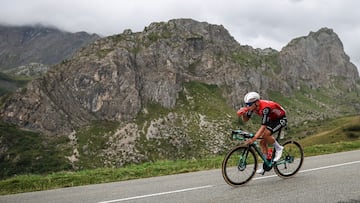 Raúlk García Pierna en el descenso del Cormet de Roselend.