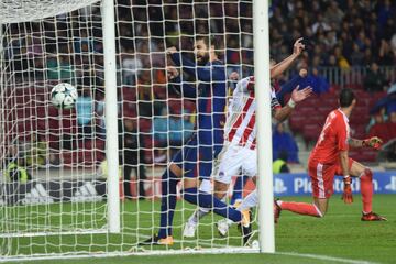 Gerard Piqué's red card.