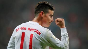 El volante colombiano James Rodr&iacute;guez celebrando su gol con el Bayern M&uacute;nich ante el Bayer Leverkusen por la fecha 18 de la Bundesliga