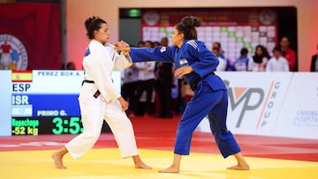 Ana P&eacute;rez combate durante el Abu Dhabi Grand Slam.