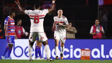 Soccer Football - Brasileiro Championship - Sao Paulo v Fortaleza - Estadio Morumbi, Sao Paulo, Brazil - September 20, 2023 Sao Paulo's James Rodriguez celebrates scoring their first goal REUTERS/Carla Carniel