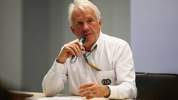 Charlie Whiting, director de carrera de la FIA.