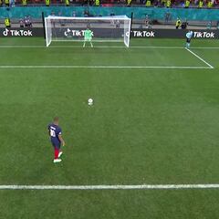 El penalti fallado por Mbappé vs Suiza... y el gesto de Sommer justo antes
