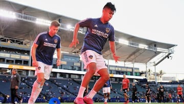 El mediocampista del Galaxy jug&oacute; los 90 minutos en la victoria del conjunto angelino ante Xolos por penales y ahora se enfrentar&aacute;n a Cruz Azul en semifinales de la League Cup.