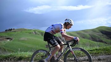 Slovenian Tadej Pogacar, Team UAE, races ahead during the 18th one-day classic 'Strade Bianche' (White Roads) cycling race between Siena and Siena, Tuscany, on March 2, 2024. (Photo by Marco BERTORELLO / AFP)