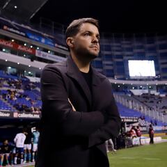 Nicolás Larcamón, cerca del Cruzeiro