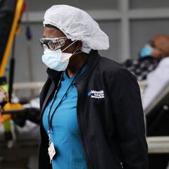 Coronavirus: total USA cases and deaths, real-time map 10 April