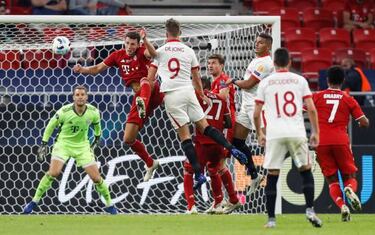 El Sevilla alivia el susto a los grandes de Europa