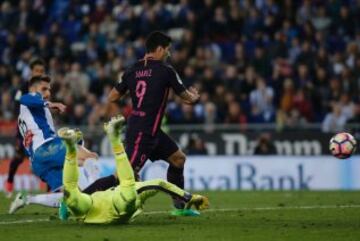 Luis Suárez marca el 0-3.