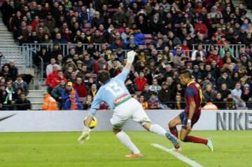 Alexis marca el 3-0.