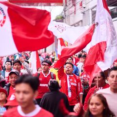 Calles de Toluca se tiñen de rojo para la Final