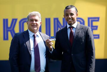 Presentación de Jules Koundé como nuevo jugador del Barcelona.