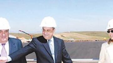 El presidente del Madrid presentó ayer la Ciudad Deportiva de Valdebebas, diez veces mayor que la antigua de La Castellana