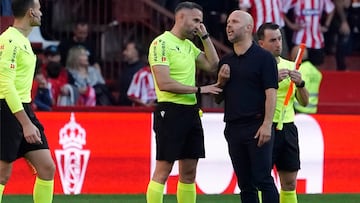 José Alberto y Orellana Cid tras el Sporting - Racing.