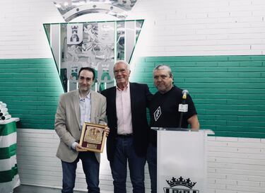 La necesaria y “estratégica” renovación de la Federación de Peñas