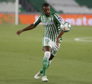Último club: Betis. Posición: Defensa central. Valor de mercado: 2 mill. €.