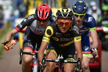 Los escapados del día: Perrig Quemeneur, Vegard Laengen y Frederik Backaert.