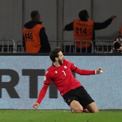 El gesto de Messi con Kvaratskhelia en el Balón de Oro: " Se ganó mi respeto”