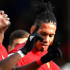 Pogba y Martial colocan al United cuarto en la Premier