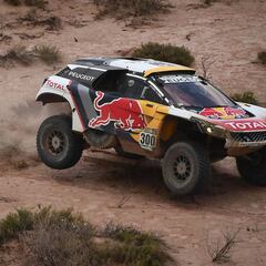 Stephane Peterhansel amplía su reinado en los desiertos