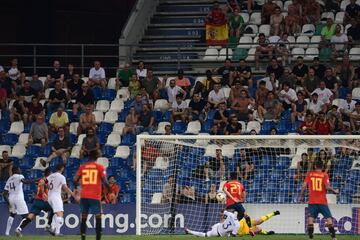 1-1. Marc Roca marcó el gol del empate.