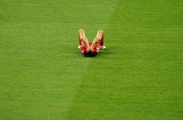 Real Madrid se corona campeón de la UEFA Champions League tras vencer 0-1 al Liverpool en el Stade de France. Vinicius Junior fue el responsable de la anotación del conjunto español que alcanza 14 títulos en la competencia.