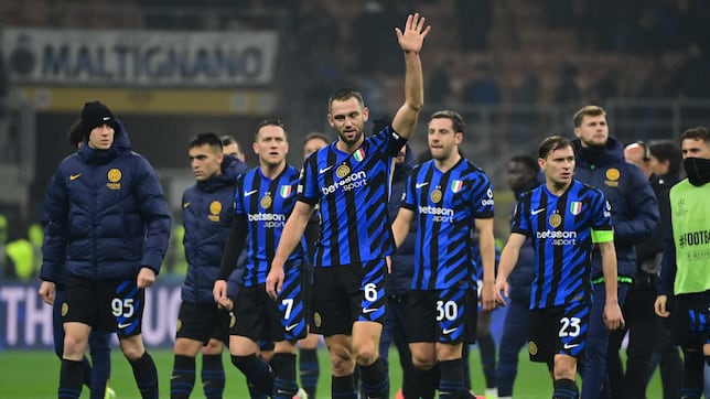 El Inter se acuesta líder