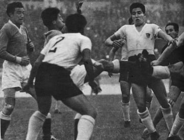 El Superclásico del fútbol chileno, entre Colo Colo y Universidad de Chile, se juega desde 1938 en Primera División. 