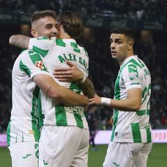 Adilson pone el broche perfecto a 2024 en El Arcángel