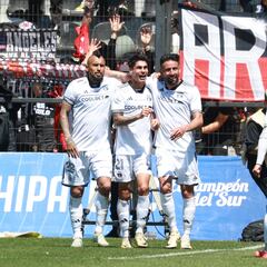 Colo Colo sigue a la caza de la U con un héroe inesperado